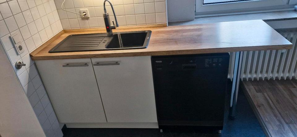 Erdgeschoßwohnung Bochum Wiemelhausen - 1.5 Zimmer, 45 m&sup2;, 720&euro; | Angebot:27568894