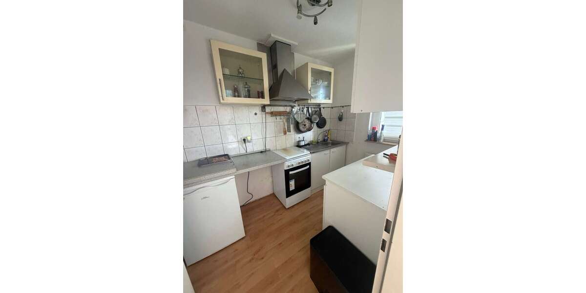 Etagenwohnung Duisburg Mittelmeiderich - 2 Zimmer, 51 m&sup2;, 305&euro; | Angebot:27513811