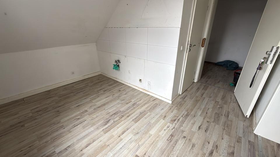 Dachgeschoßwohnung Herne Baukau - 2 Zimmer, 55 m&sup2;, 500&euro; | Angebot:27567634