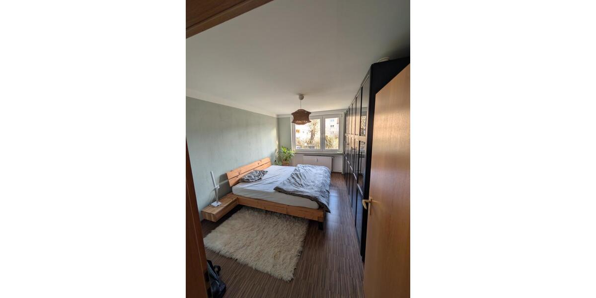 Etagenwohnung Essen Stadtbezirk III - 3 Zimmer, 63 m&sup2;, 633&euro; | Angebot:25930775