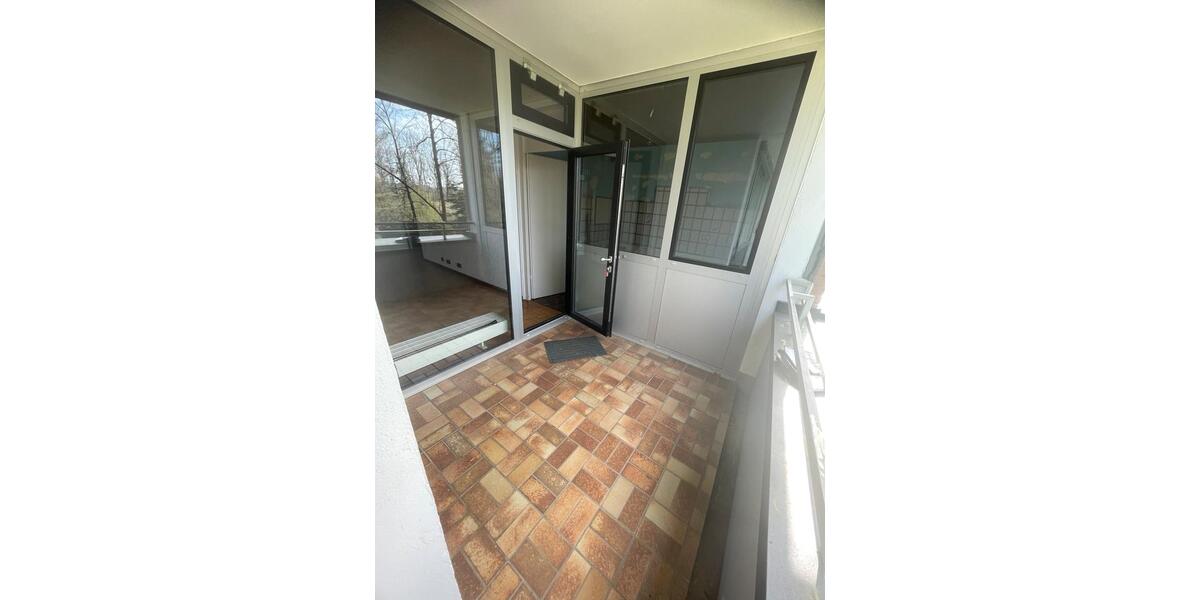 Hochparterre Düsseldorf Stadtbezirk 9 - 3.5 Zimmer, 77 m&sup2;, 220.000&euro; | Angebot:25933784