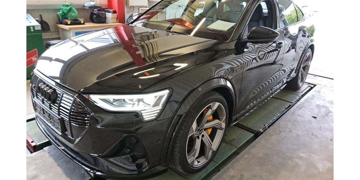 Audi e-tron 80.924 km 39.920 &euro; Hagen 58091