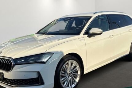 Skoda Superb 67.222 km 36.890 &euro; Düsseldorf 40233