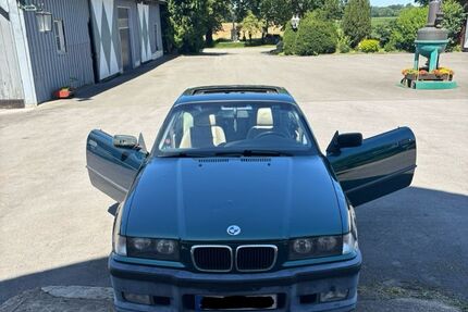 BMW 328 296.000 km 11.500 &euro; Essen 45138