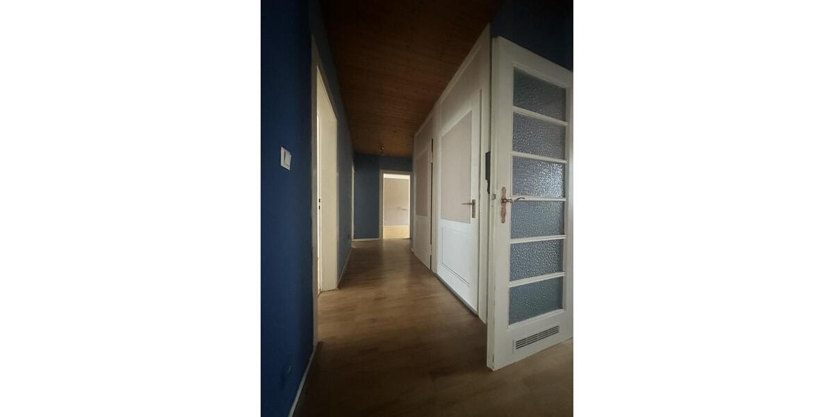 Etagenwohnung Wuppertal Gemarkung Langerfeld - 4 Zimmer, 107 m&sup2;, 980&euro; | Angebot:25648690