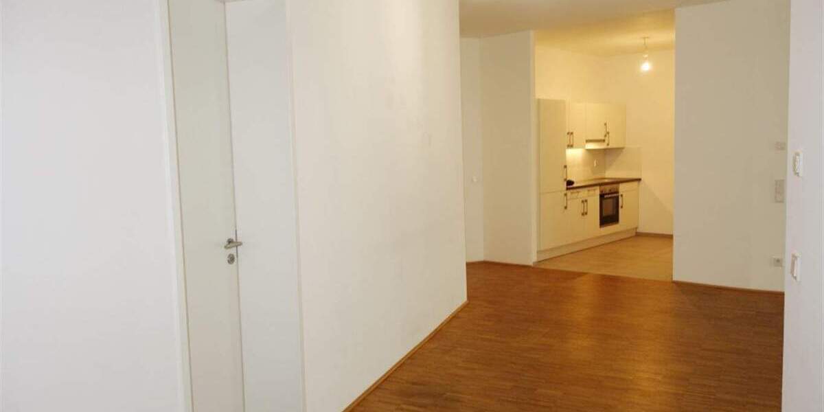 Etagenwohnung Düsseldorf Flingern Nord - 3 Zimmer, 117 m&sup2;, 1.879&euro; | Angebot:25747649