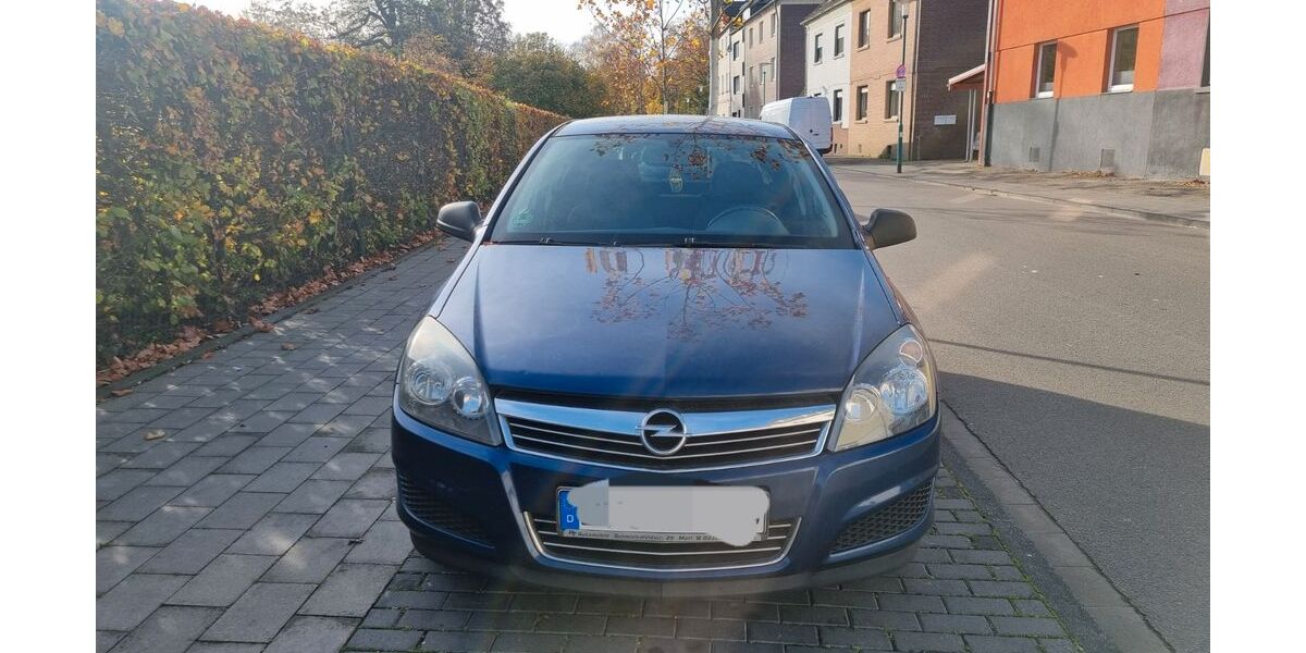 Opel Astra 152.000 km 2.300 &euro; Duisburg 47166