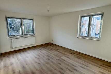 Wohnung Wuppertal Arrenberg - 3 Zimmer, 75 m&sup2;, 820&euro; | Angebot:26562804