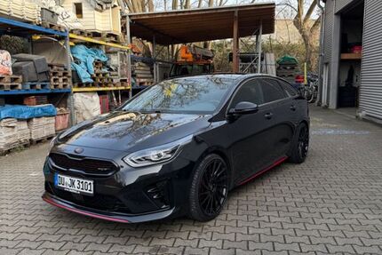 Kia pro ceed / ProCeed 50.000 km 22.300 &euro; Duisburg 47198