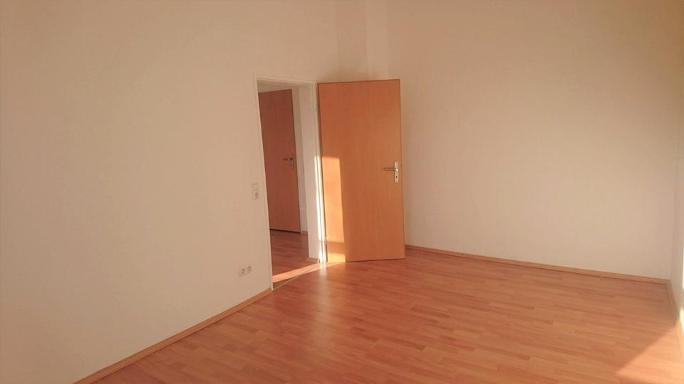 Erdgeschoßwohnung Herne Wanne - 2.5 Zimmer, 67 m&sup2;, 545&euro; | Angebot:27543947
