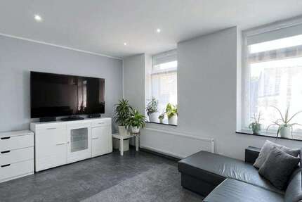 Haus Oberhausen Alt-Oberhausen - 10 Zimmer, 330 m&sup2;, 500.000&euro; | Angebot:27165790