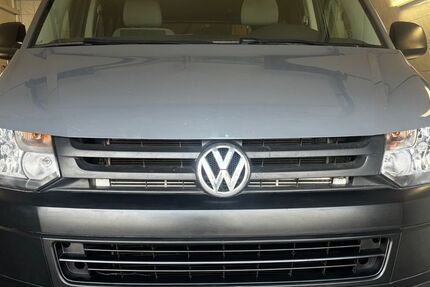 VW T5 Transporter 176.000 km 9.500 &euro; Sprockhövel 45549