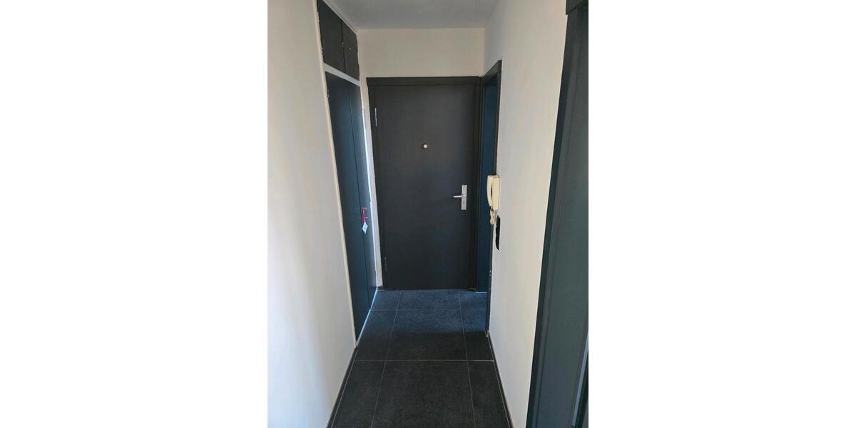 Dachgeschoßwohnung Ratingen - 2 Zimmer, 50 m&sup2;, 800&euro; | Angebot:25044434