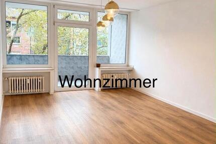 Wohnung Duisburg Duisburg-Mitte - 3 Zimmer, 83 m&sup2;, 980&euro; | Angebot:27547765