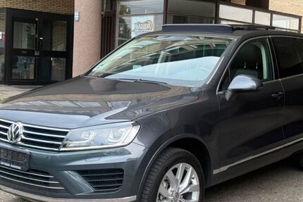 VW Touareg 281.000 km 13.990 &euro; Hattingen 45525