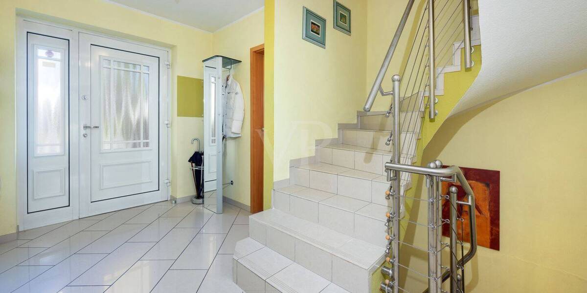 Doppelhaushälfte Velbert Mitte - 5 Zimmer, 196 m&sup2;, 598.000&euro; | Angebot:25679811