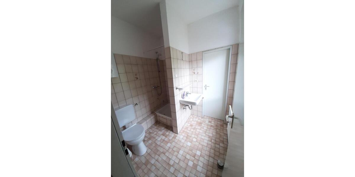 Dachgeschoßwohnung Bochum - 1.5 Zimmer, 39 m&sup2;, 286&euro; | Angebot:25252414