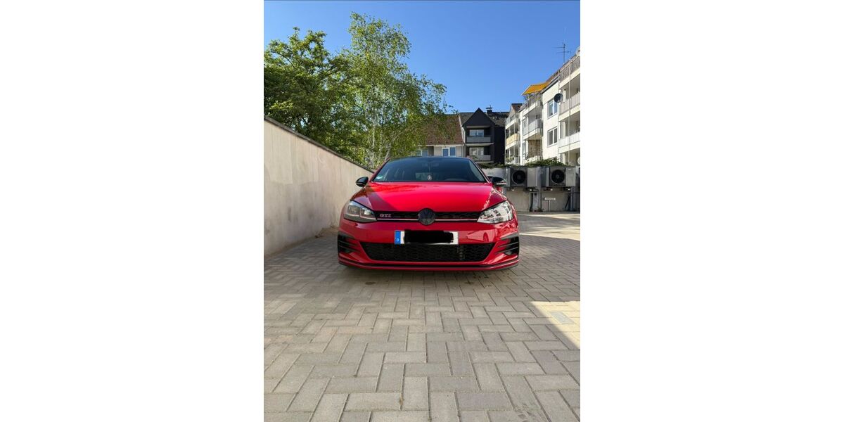 VW Golf 121.000 km 20.000 &euro; Wuppertal 42283