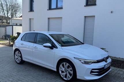 VW Golf 19.956 km 24.900 &euro; Essen 45130