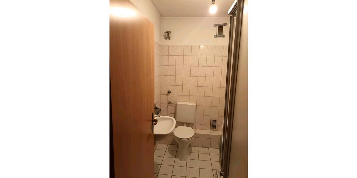 Etagenwohnung Hagen - 5 Zimmer, 120 m&sup2;, 1.100&euro; | Angebot:25832686