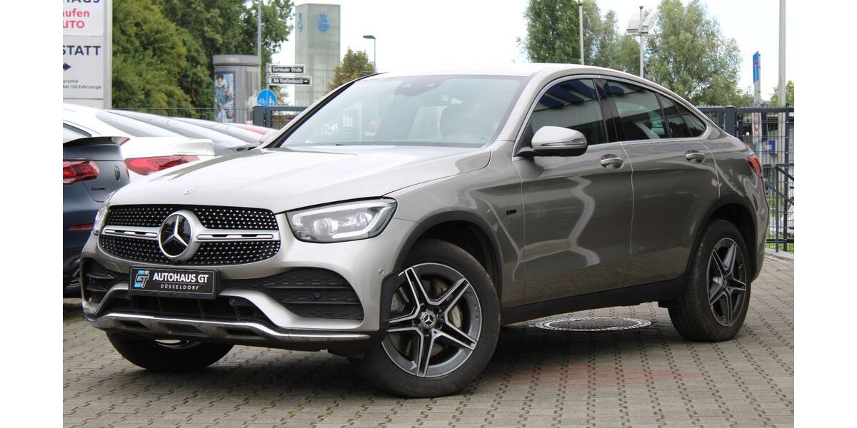 Mercedes-Benz GLC 300 165.101 km 35.999 &euro; Düsseldorf 40625