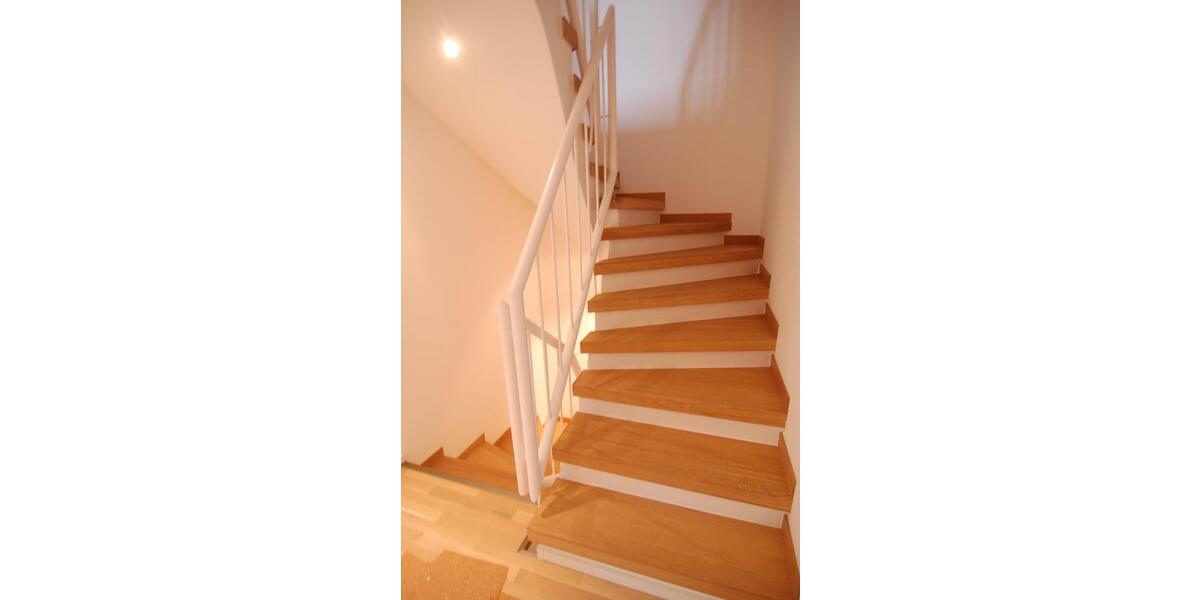 Einfamilienhaus Düsseldorf Stadtbezirk 5 - 6 Zimmer, 225 m&sup2;, 4.750&euro; | Angebot:24768105