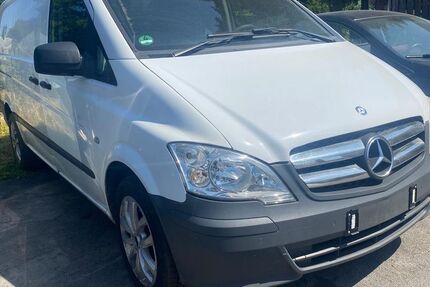 Mercedes-Benz Vito 352.000 km 3.650 &euro; Oberhausen 46045