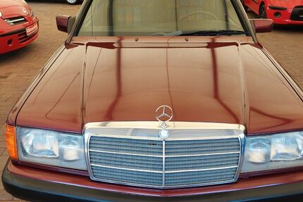 Mercedes-Benz 190 158.300 km 10.950 &euro; Wülfrath 42489