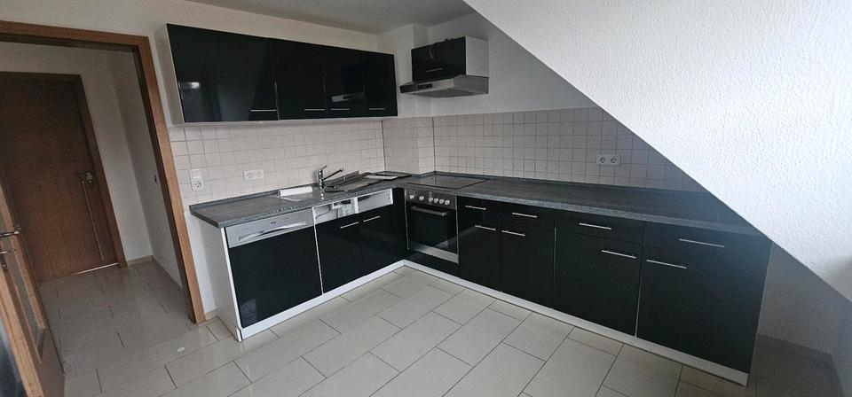 Dachgeschoßwohnung Oberhausen Osterfeld - 3.5 Zimmer, 63 m&sup2;, 860&euro; | Angebot:27539109