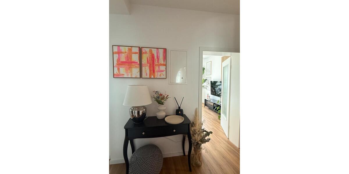 Etagenwohnung Düsseldorf Stadtbezirk 3 - 3 Zimmer, 68 m&sup2;, 1.500&euro; | Angebot:27553800