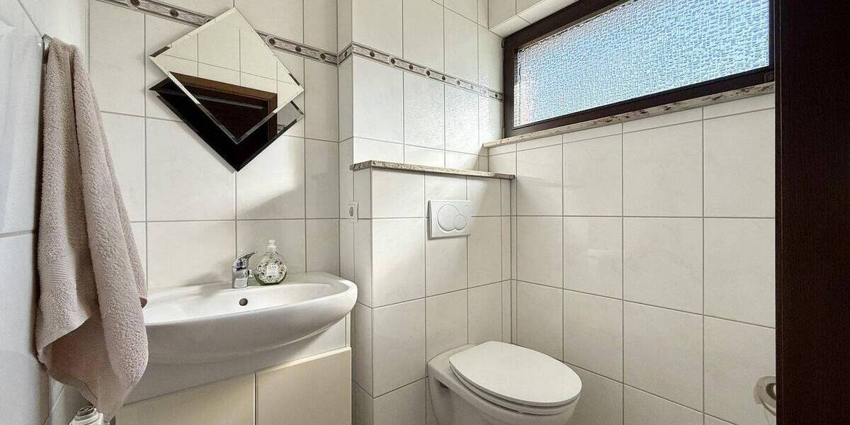 Reihenmittelhaus Gladbeck Mitte - 5 Zimmer, 113 m&sup2;, 300.000&euro; | Angebot:26627561
