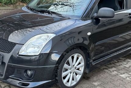 Suzuki Andere 158.600 km 2.490 &euro; Velbert 42551