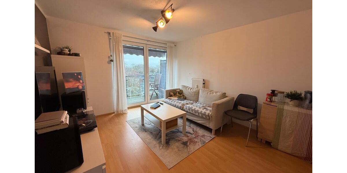 Dachgeschoßwohnung Duisburg Duisburg-Mitte - 3.5 Zimmer, 65 m&sup2;, 130.000&euro; | Angebot:25908168