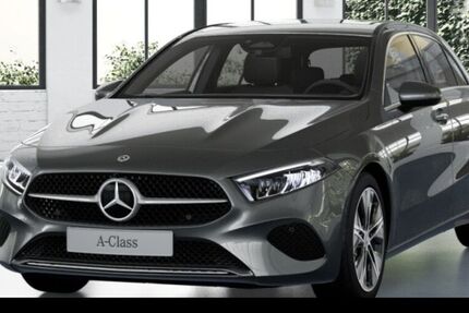 Mercedes-Benz A 180 9.900 km 31.490 &euro; Düsseldorf 40470