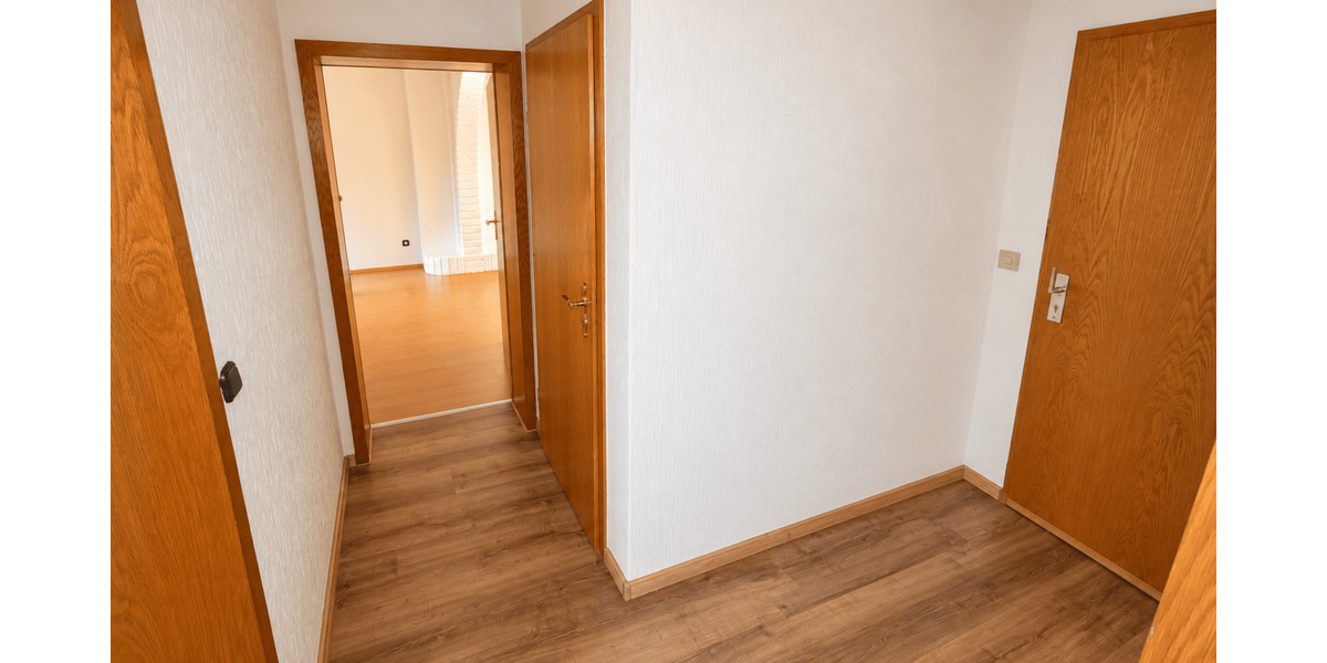 Etagenwohnung Duisburg Duisburg-Mitte - 3 Zimmer, 76 m&sup2;, 160.000&euro; | Angebot:27518688
