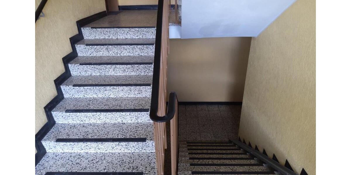 Etagenwohnung Essen Stadtbezirk IX - 3 Zimmer, 95 m&sup2;, 140.000&euro; | Angebot:27191957