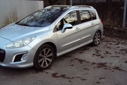 Peugeot 308 190.000 km 2.990 &euro; Hagen 58091