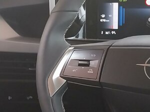 Opel Frontera GS 7 Sitzer TECH Pak. SHZ LHZ Kam. 8.807 km 27.590 &euro; HAAN 42781