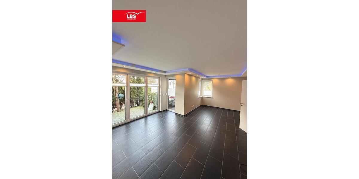 Erdgeschoßwohnung Wülfrath - 3 Zimmer, 96 m&sup2;, 1.180&euro; | Angebot:25918616