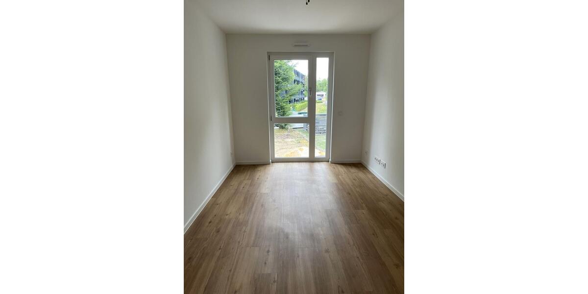 Etagenwohnung Essen Stadtbezirk V - 2 Zimmer, 65 m&sup2;, 668&euro; | Angebot:24565636