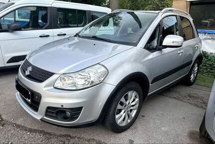 Suzuki SX4 54.000 km 8.999 &euro; Wuppertal 42115