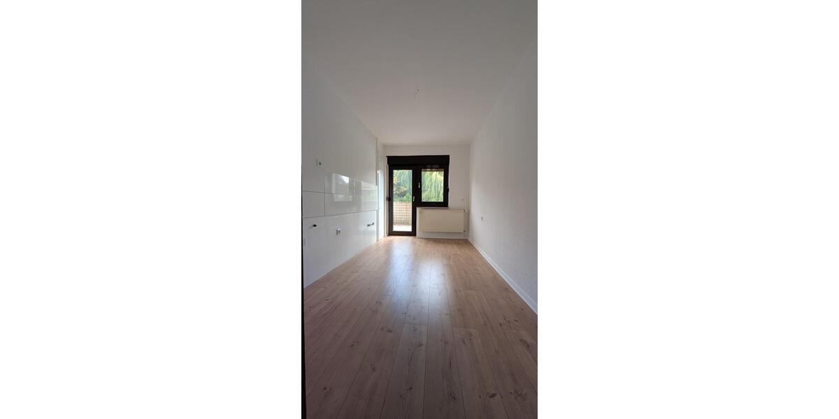 Etagenwohnung Gelsenkirchen Gelsenkirchen-Mitte - 3 Zimmer, 75 m&sup2;, 600&euro; | Angebot:25978472
