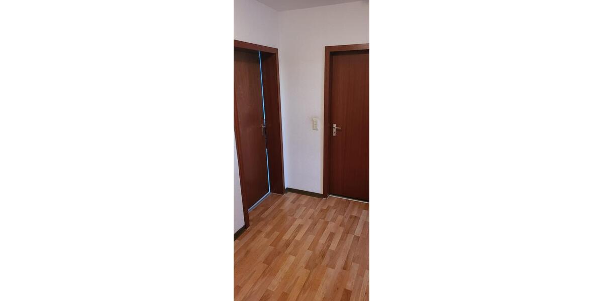 Dachgeschoßwohnung Wuppertal Brill - 1 Zimmer, 38 m&sup2;, 190&euro; | Angebot:25374902