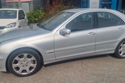 Mercedes-Benz C 320 73.000 km 8.999 &euro; Gelsenkirchen 45884