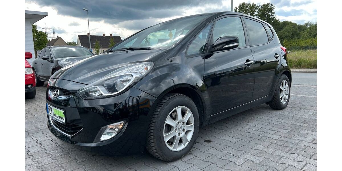 Hyundai ix20 152.000 km 6.900 &euro; Herne 44653