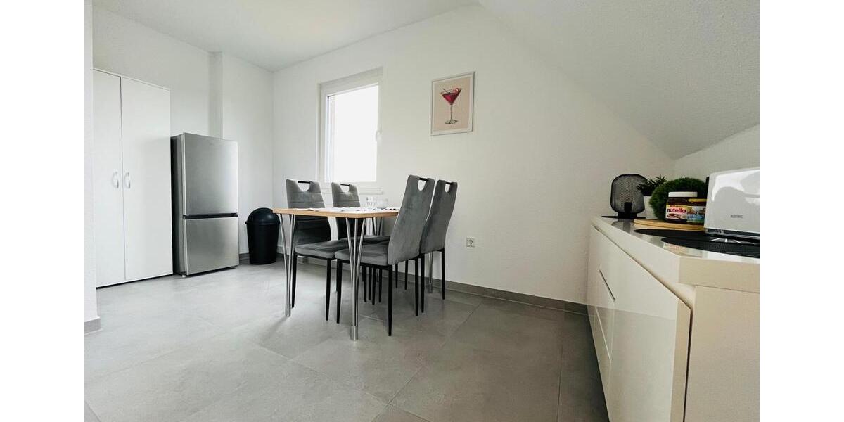 Etagenwohnung Duisburg Hochheide - 2 Zimmer, 50 m&sup2;, 725&euro; | Angebot:27585777