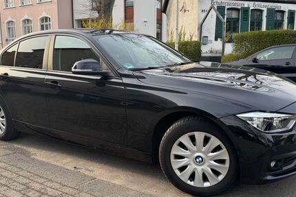 BMW 318 121.790 km 14.300 &euro; Solingen 42653