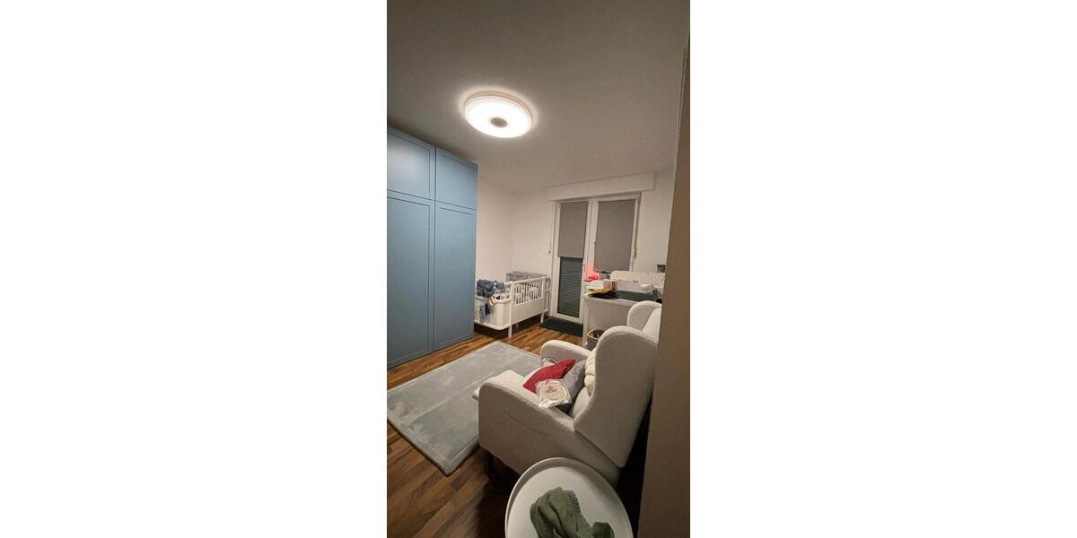 Etagenwohnung Remscheid Lüttringhausen - 3 Zimmer, 90 m&sup2;, 750&euro; | Angebot:25981072