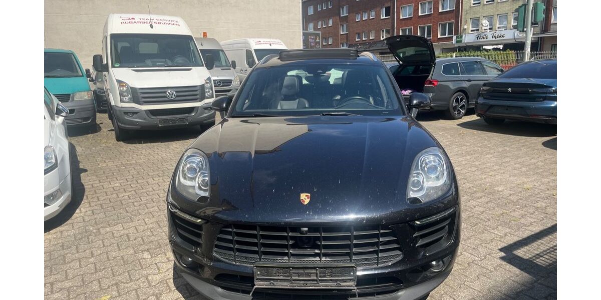 Porsche Macan 409.000 km 17.900 &euro; Duisburg 47057