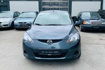 Mazda 2 162.000 km 2.490 &euro; Essen 45127